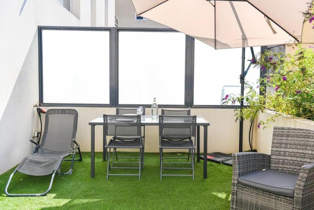 Le Cape-Grand Appartement Avec Terrasse Et Jacuzzi Марсилия Екстериор снимка